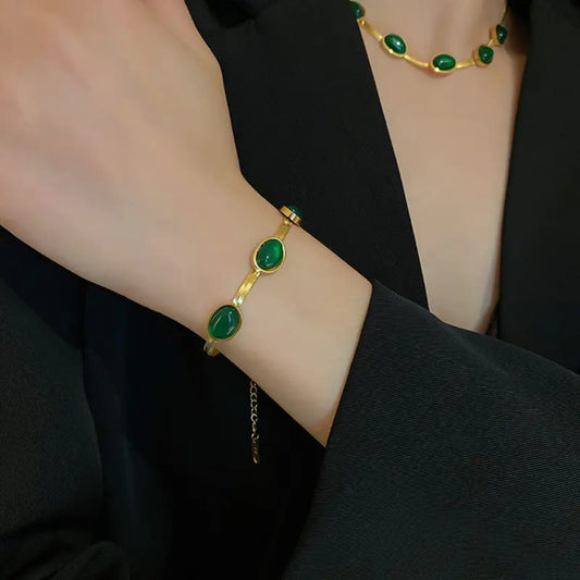 Pearlet - Necklace & Bracelet