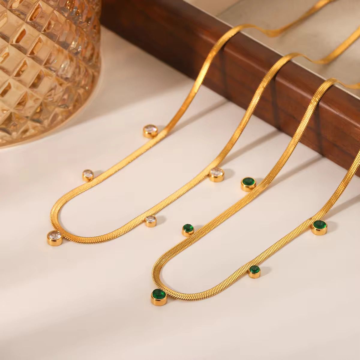 Five Gleams Neckless