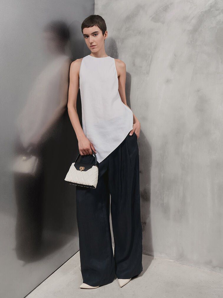 Charles & Keith Arwen