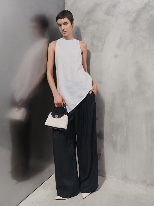 Charles & Keith Arwen