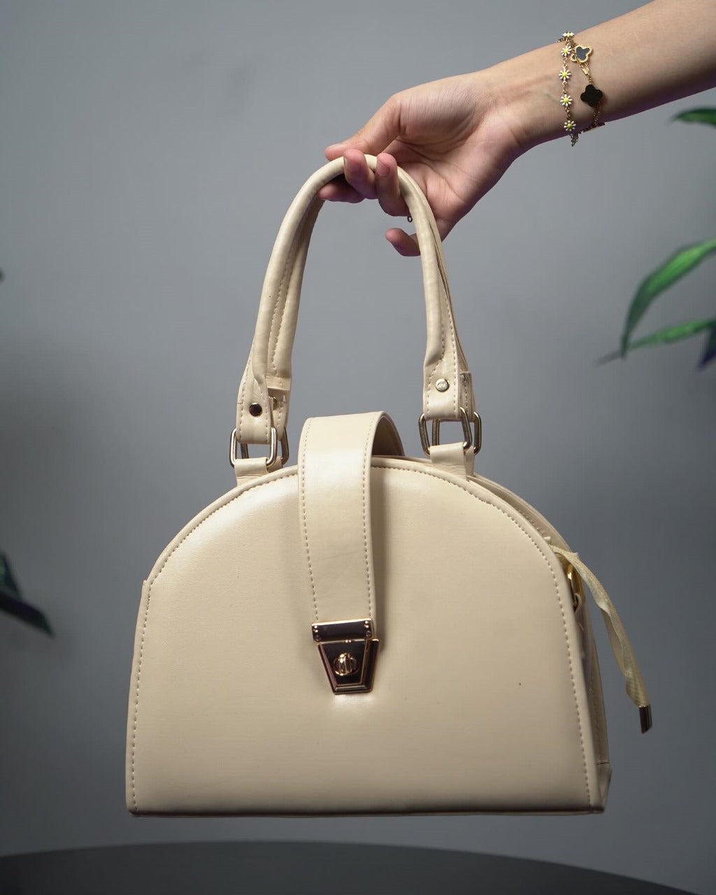 Roundear - Handbag