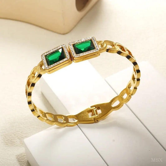 Green Auraline
