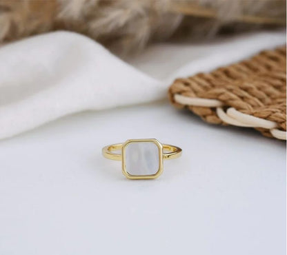 Lumvra Adjustable Ring