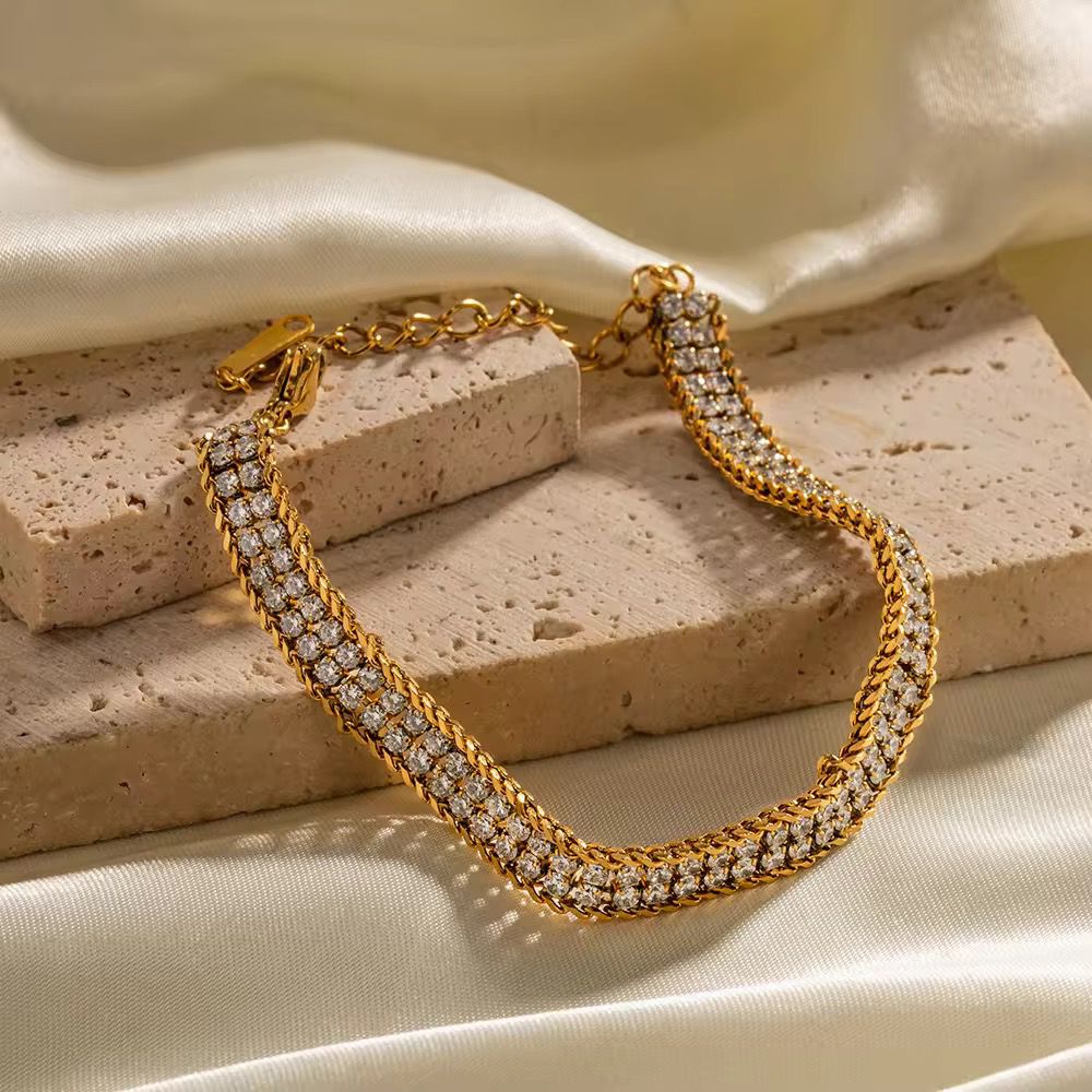 Stone Glow Bracelet