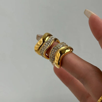 Eterna Hoops