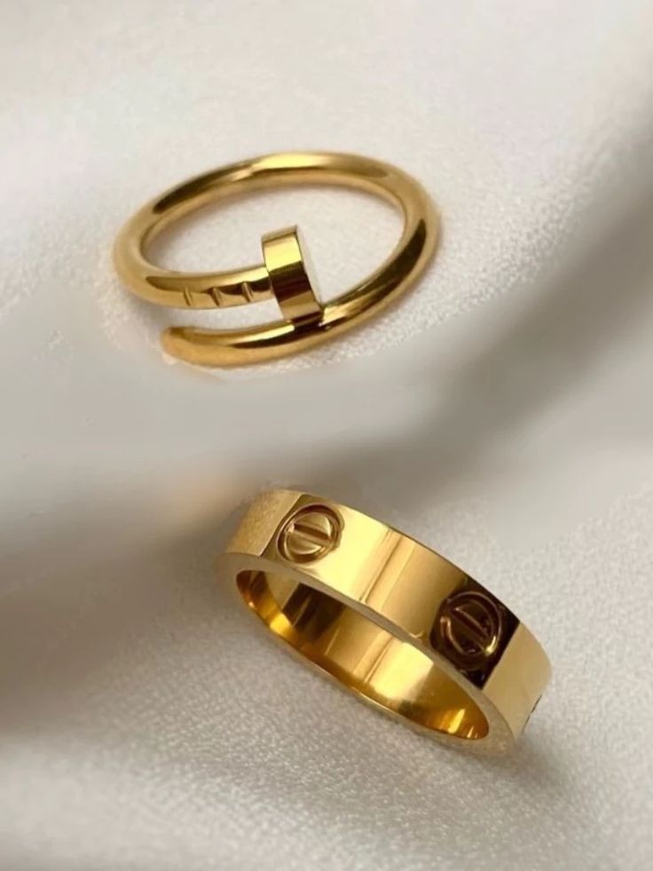 Perfecto Ring Stacked